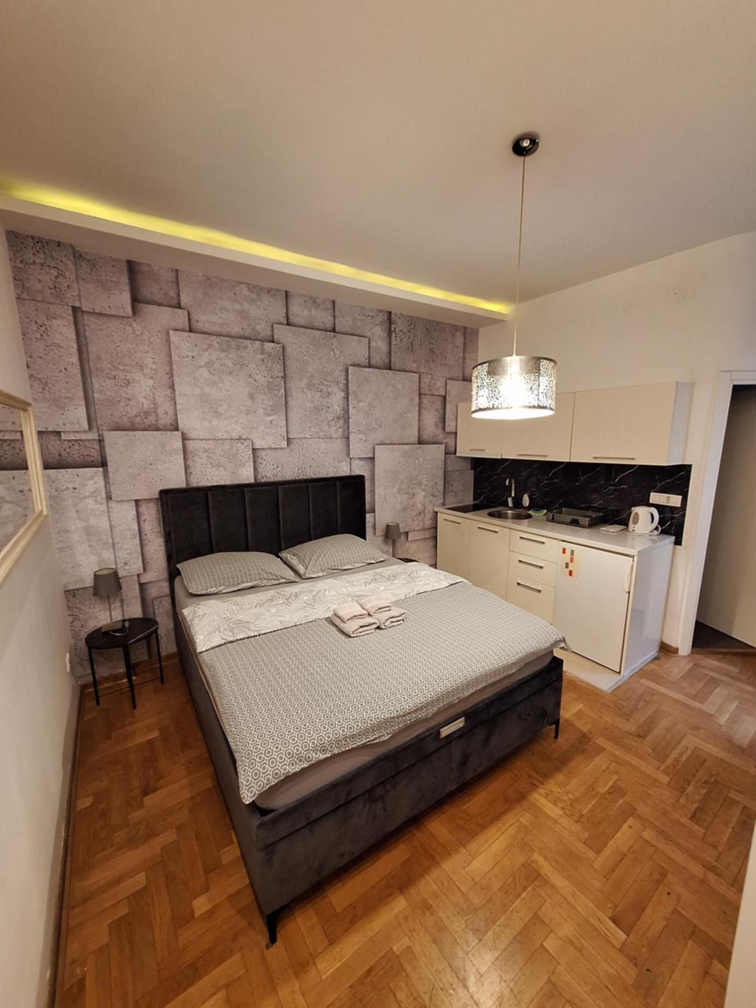 Square M. Apartment Belgrade Exterior photo